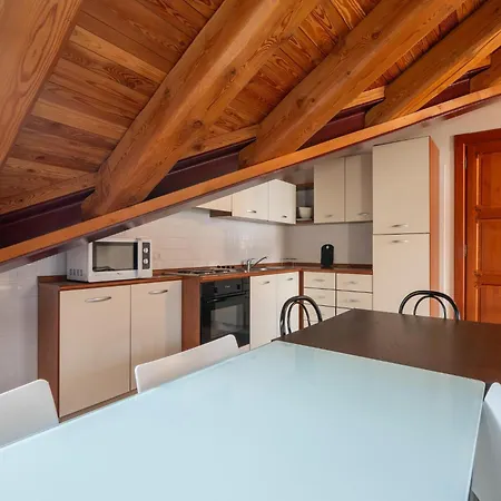 In The Historic Building, Con Aria Condizionata Daire
