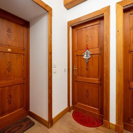 In The Historic Building, Con Aria Condizionata Apartman