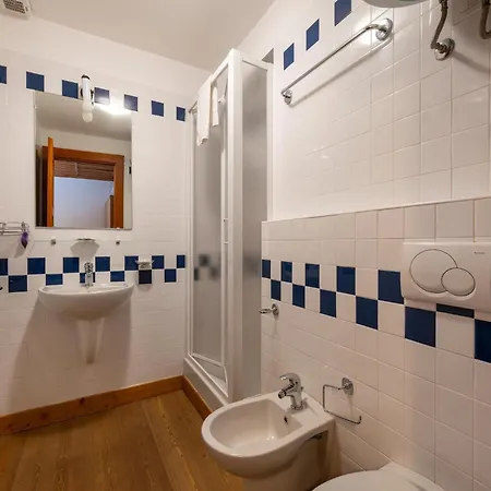 In The Historic Building, Con Aria Condizionata Apartman