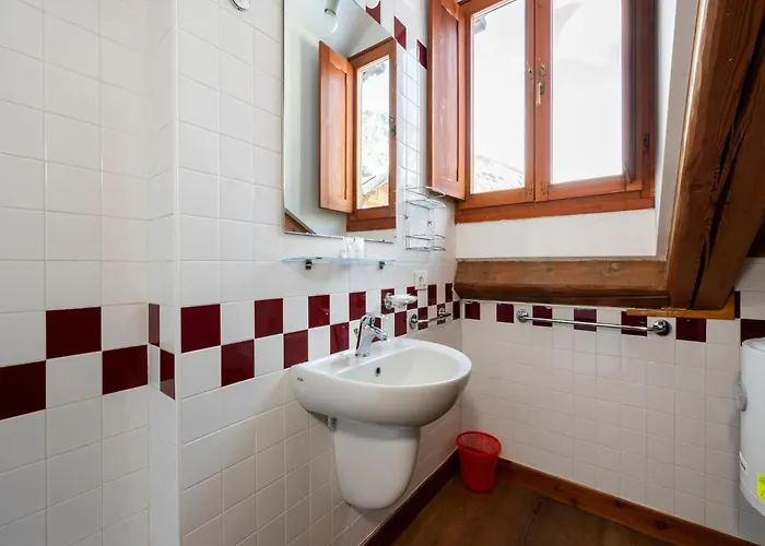 In The Historic Building, Con Aria Condizionata Ceresole Reale