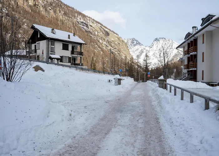 Apartment In The Historic Building, Con Aria Condizionata *